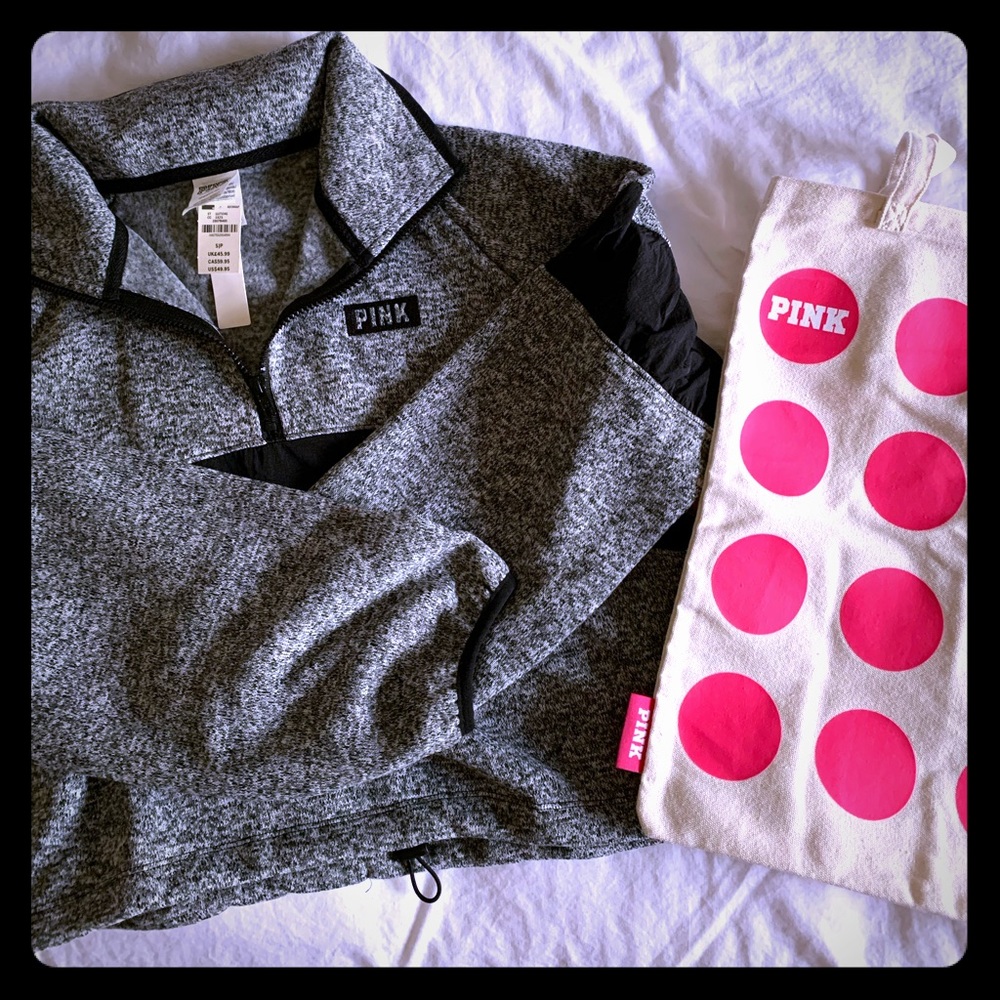 Sweatshirt & bag